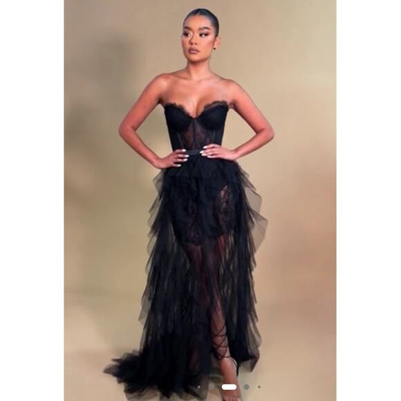 FASHION NOVA Anastasia Tiered Tulle Corset Strapless Gown Maxi Dress Prom Vamp S - Picture 1 of 16